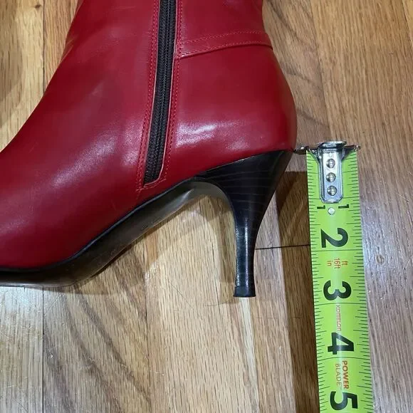Cole Haan City Red Leather Pointed Toe Ankle Boots Kitten Heel Womens Size 6 EUC - Picture 9 of 16